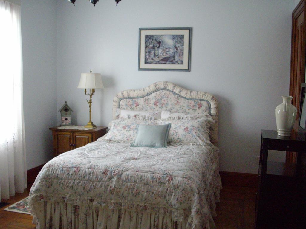 A La Gallarie Niagara-on-the-Lake Room photo